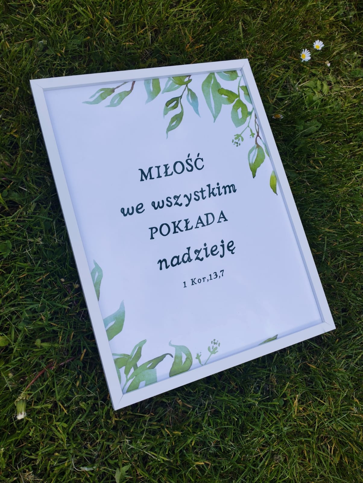 Plakat "Miłość we wszystkim pokłada nadzieję" 1 Plakat "Miłość we wszystkim pokłada nadzieję"